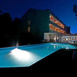 Hotell Sveti Kriz ****