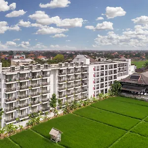 D'primahotel Petitenget 2 Отель