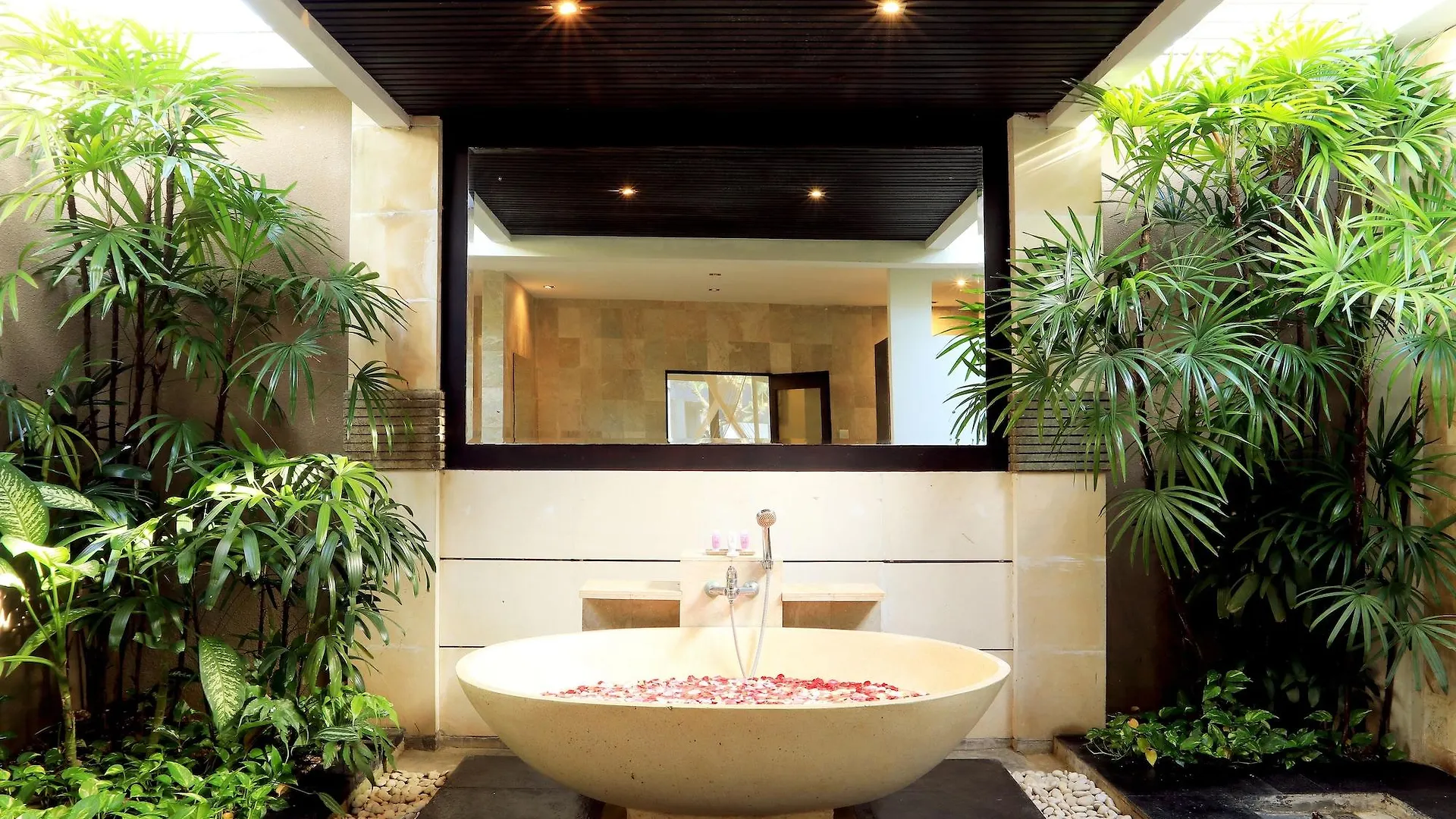 Tonys Villas & Resort Seminyak - Bali