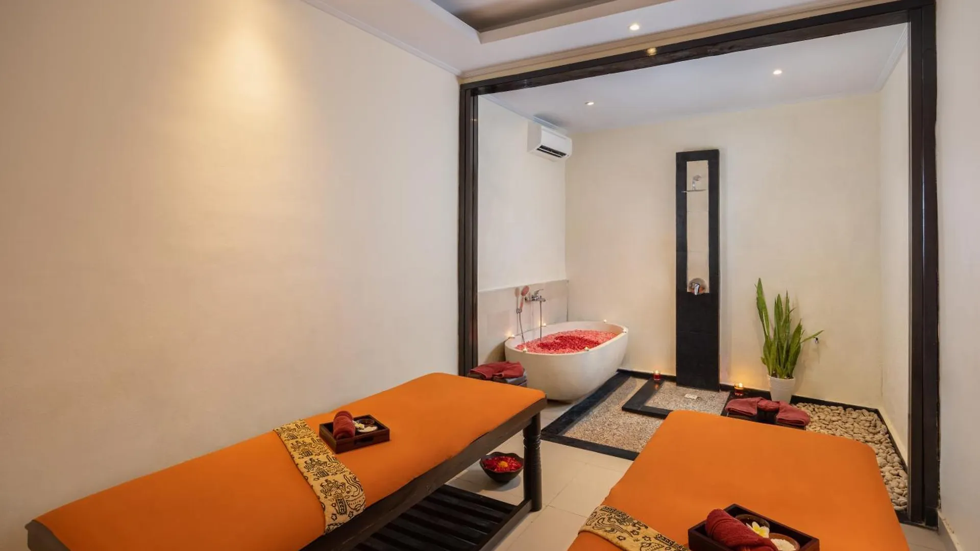 Hotel Tonys Villas & Resort Seminyak - Bali