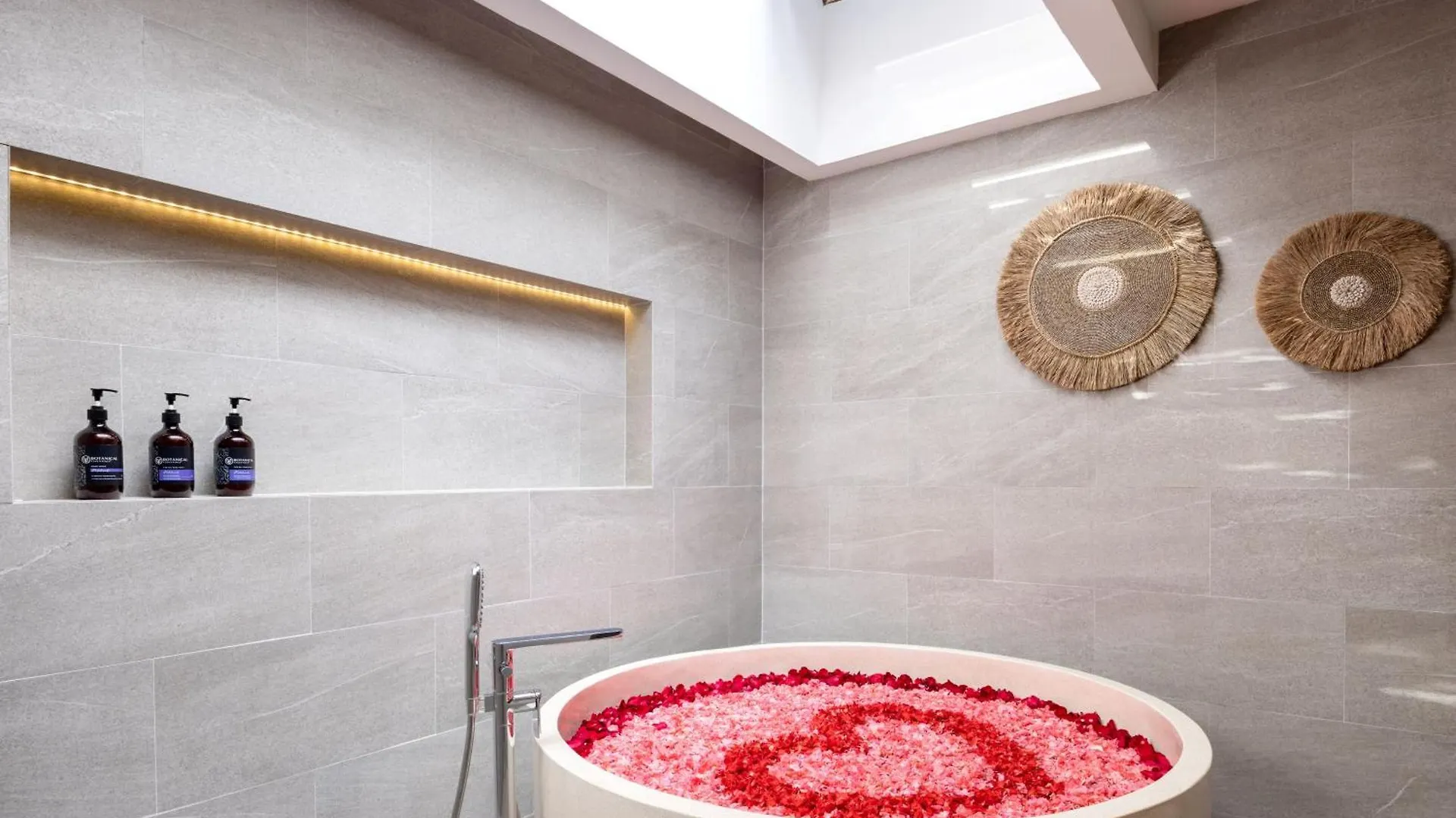Tonys Villas & Resort Seminyak - Bali Ινδονησία